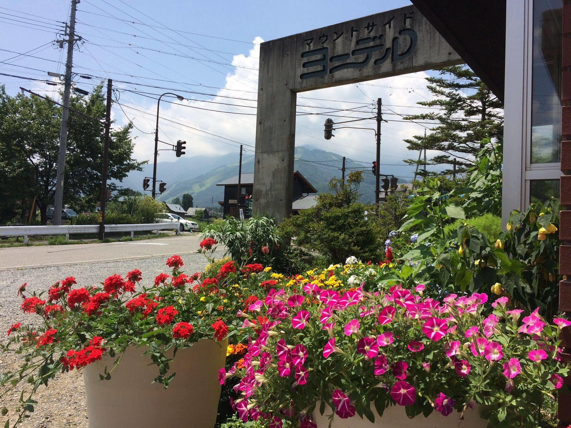 Hotel Mountside Jodel à Hakuba Extérieur photo